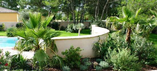 Jardin entretenu par Angle Vert Services dans la région de Montpellier
